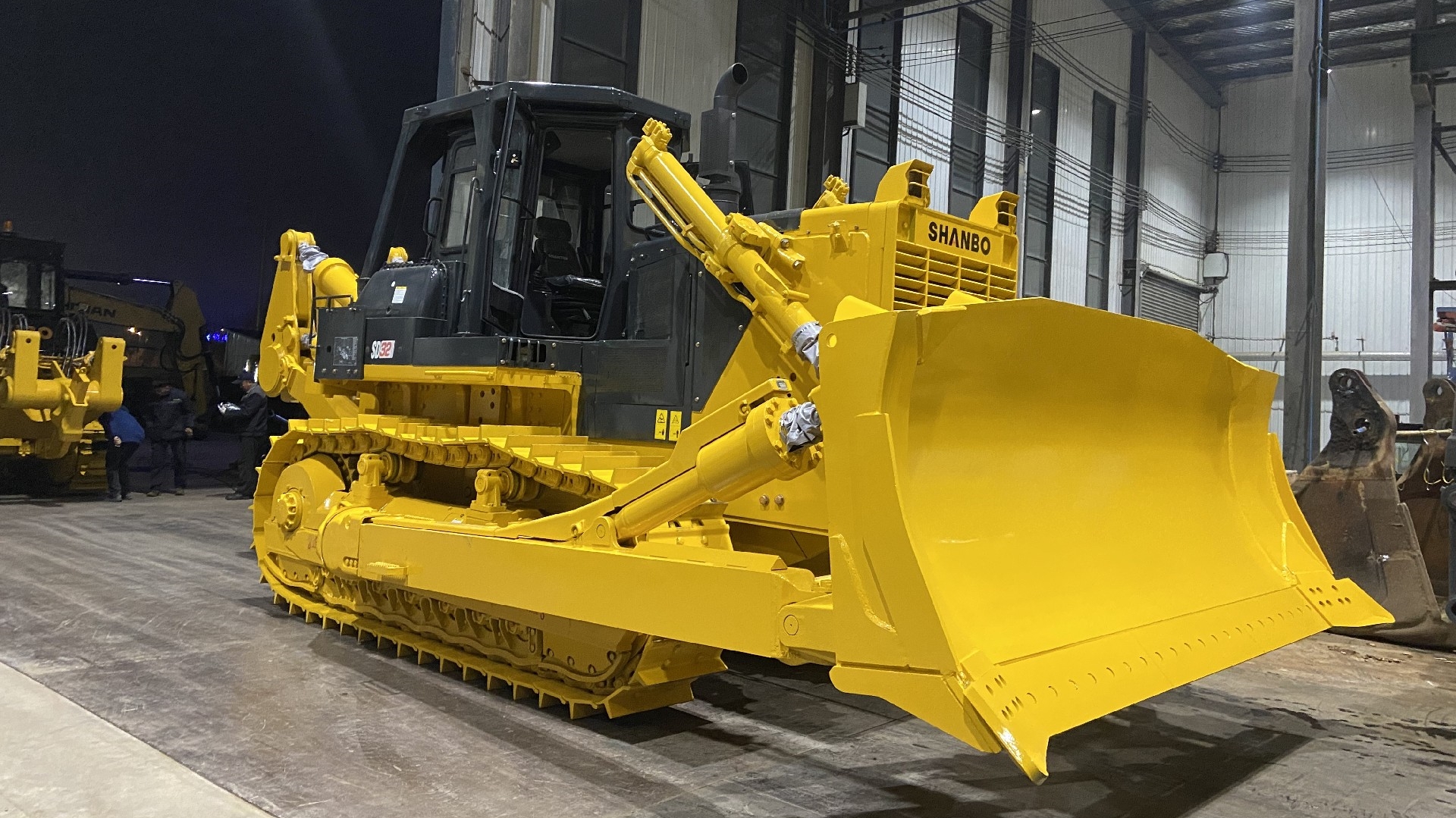 Экспорт бульдозеров SD26 и SD32 в Россию.
